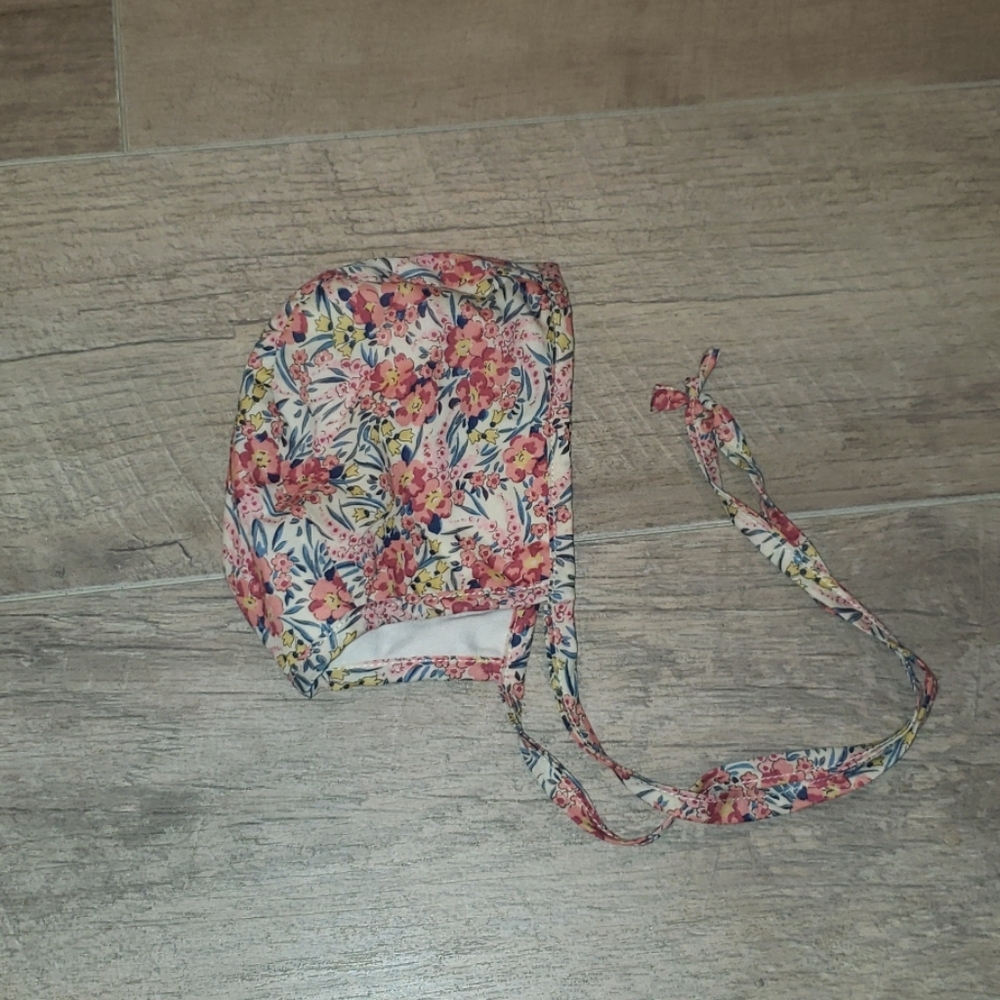 Baby bonnet